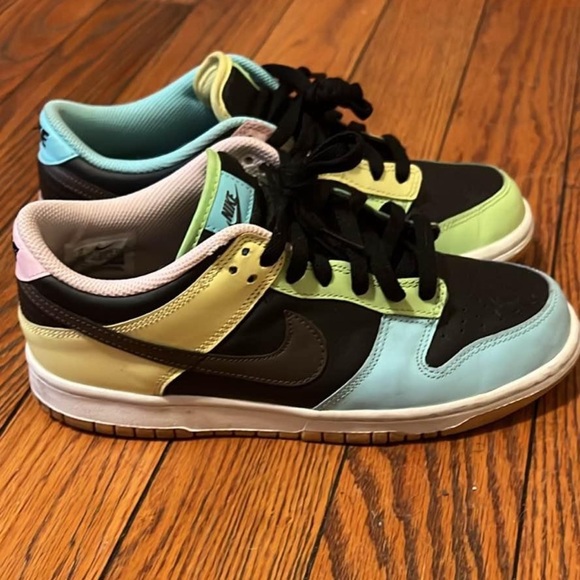 Easter dunks - Picture 2 of 3